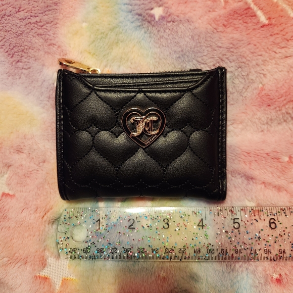 Juicy Couture Black Quilted Heart Wallet With Pull Out Card Holder - Picture 3 of 7
